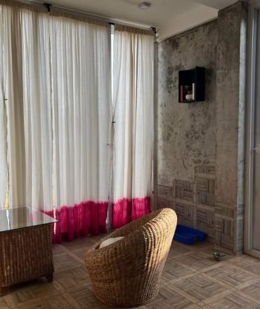 karma-villa-living-room-